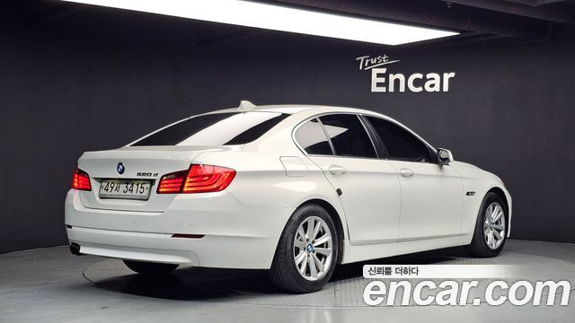 BMW 5 Series (F10) 520d 2011 — фото 2