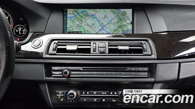 BMW 5 Series (F10) 520d 2011 — фото 14