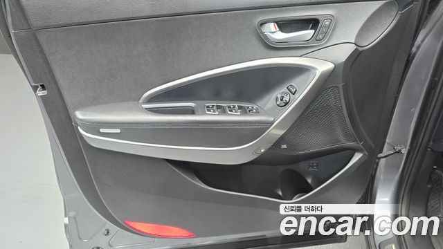 Hyundai Santa Fe The Prime Diesel 2.0 2WD Exclusive Special 2017 — фото 24