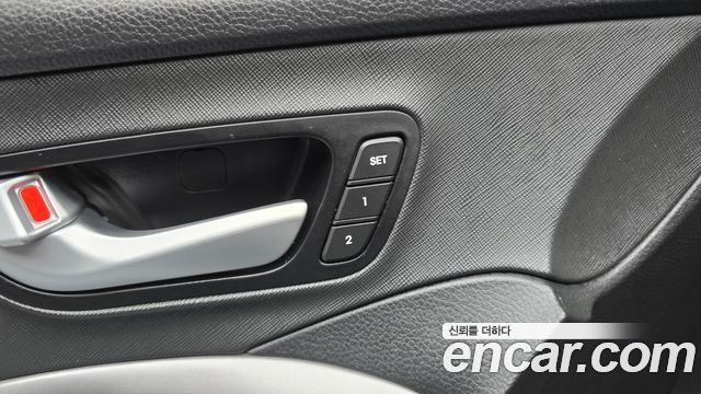 Hyundai Santa Fe The Prime Diesel 2.0 2WD Exclusive Special 2017 — фото 31