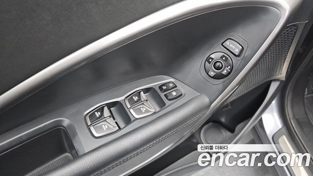 Hyundai Santa Fe The Prime Diesel 2.0 2WD Exclusive Special 2017 — фото 34