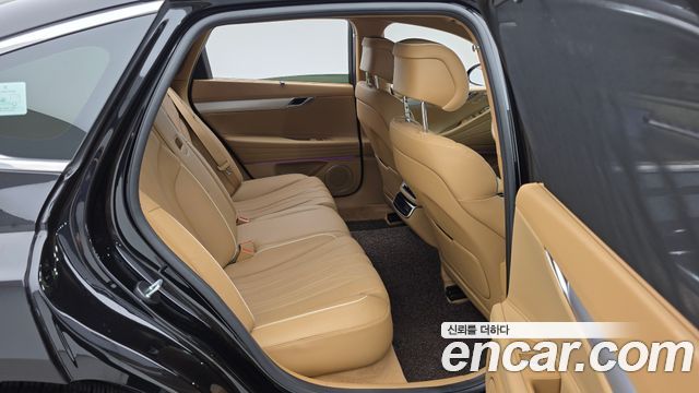 Genesis G80 (RG3) Gasoline 2.5 Turbo AWD 2025 — фото 11