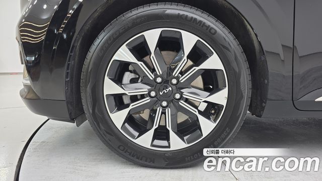 Kia Carnival (IV) Gasoline 7-Seater Outdoor Noblesse 2023 — фото 5