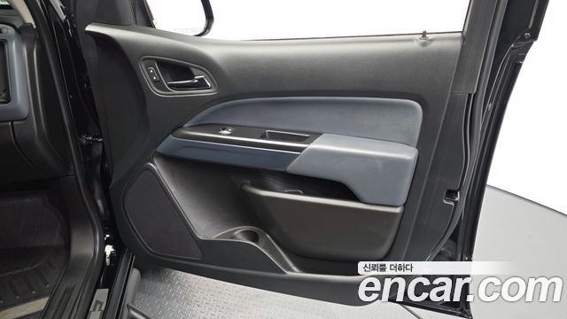 Chevrolet Real New Colorado 3.6 Z71-X Midnight 4WD 2022 — фото 30