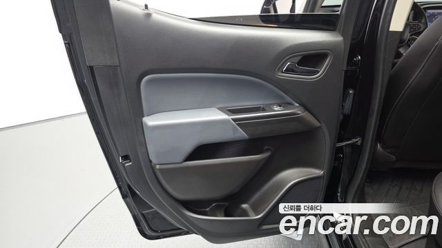 Chevrolet Real New Colorado 3.6 Z71-X Midnight 4WD 2022 — фото 31