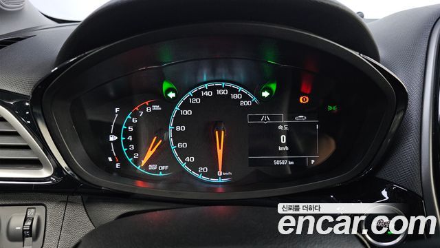 Chevrolet Spark Premier 2019 — фото 8