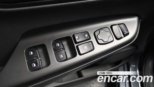 Hyundai Kona Gasoline 1.6 Turbo 2WD N Line Inspiration 2023 — фото 27