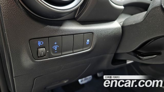 Hyundai Kona Gasoline 1.6 Turbo 2WD N Line Inspiration 2023 — фото 28