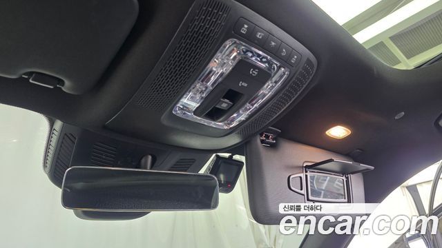 Mercedes-Benz GLB-Class (X247) GLB200 d 2024 — фото 21