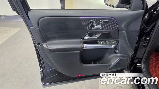 Mercedes-Benz GLB-Class (X247) GLB200 d 2024 — фото 30
