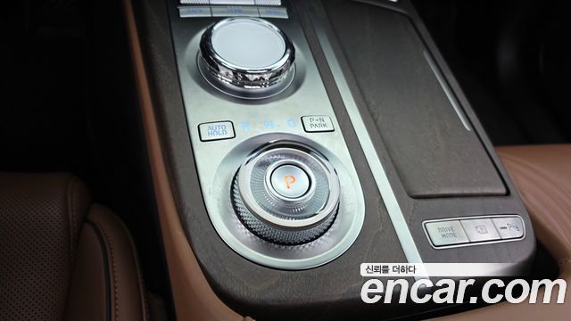 Genesis G80 (RG3) Gasoline 3.5 Turbo AWD 2024 — фото 9