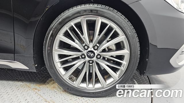 Hyundai Grandeur (IG) 3.0 Exclusive Special 2019 — фото 27