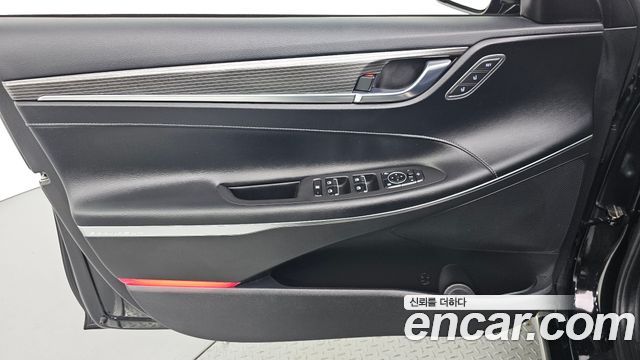 Hyundai Grandeur (IG) 3.0 Exclusive Special 2019 — фото 30
