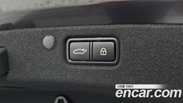Hyundai Grandeur (IG) 3.0 Exclusive Special 2019 — фото 41