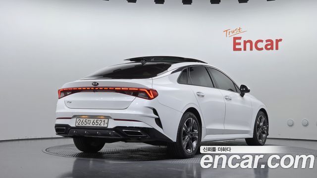 Kia K5 (III) 2.0 Signature 2020 — фото 2