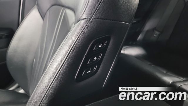 Kia K5 (III) 2.0 Signature 2020 — фото 24
