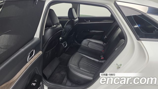 Kia K5 (III) 2.0 Signature 2020 — фото 32