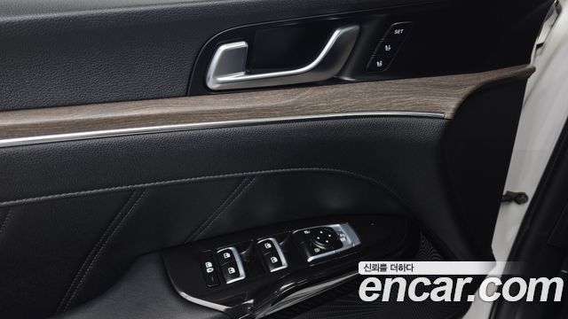 Kia K5 (III) 2.0 Signature 2020 — фото 33