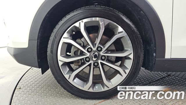 KG Mobility (SsangYong) Tivoli Armor Gear Edition 2WD 2018 — фото 5