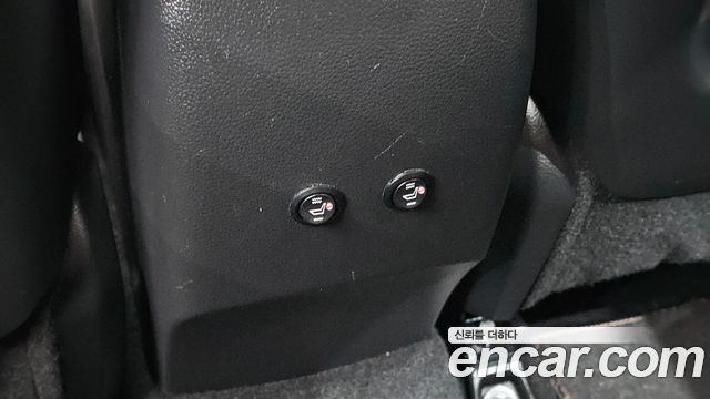 KG Mobility (SsangYong) Tivoli Armor Gear Edition 2WD 2018 — фото 19