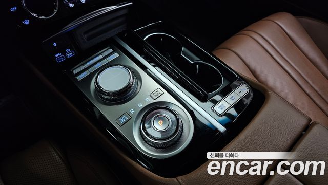 Genesis G80 (RG3) Gasoline 2.5 Turbo AWD 2024 — фото 9