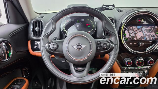 MINI Cooper S Countryman ALL4 2nd 2021 — фото 17
