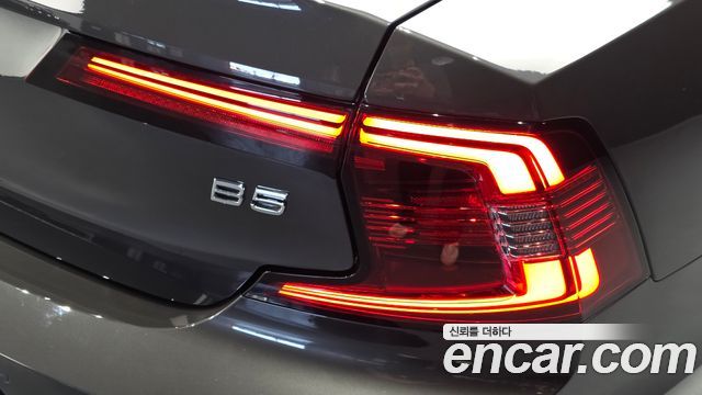 Volvo S90 B5 Inscription 2021 — фото 23