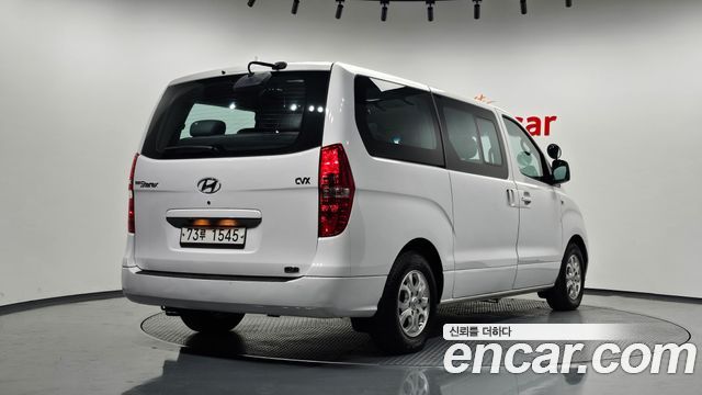 Hyundai Grand Starex 12-Seater Wagon CVX Deluxe 2013 — фото 2