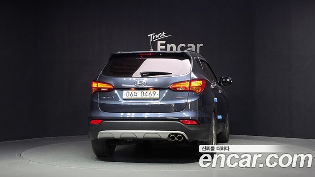 Hyundai Santa Fe (DM) Diesel(e-VGT) 2.0 2WD Premium 2015 — фото 4