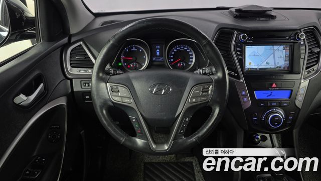 Hyundai Santa Fe (DM) Diesel(e-VGT) 2.0 2WD Premium 2015 — фото 13