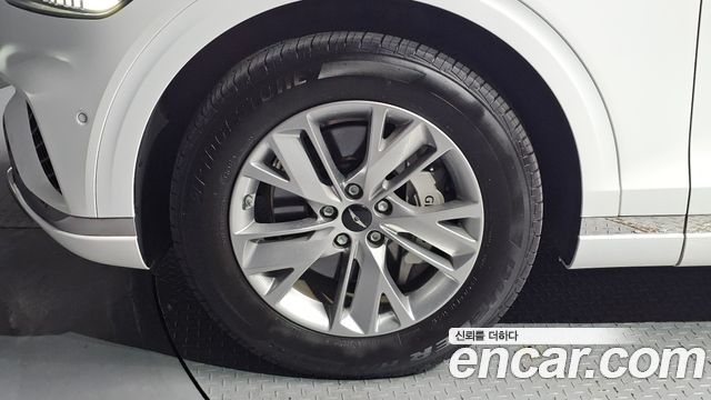 Genesis GV70 2.5T Gasoline AWD 2025 — фото 5