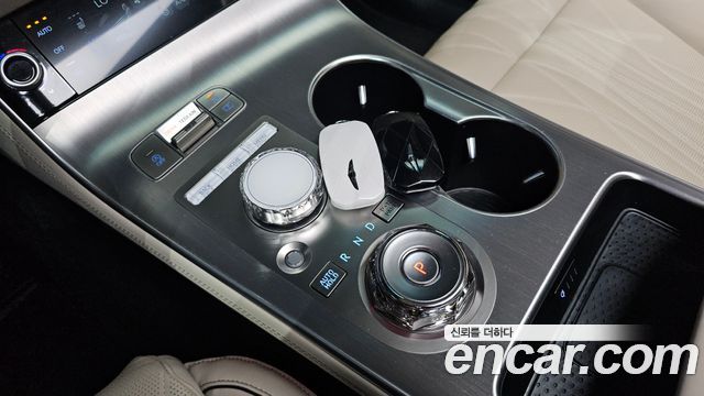 Genesis GV70 2.5T Gasoline AWD 2025 — фото 9