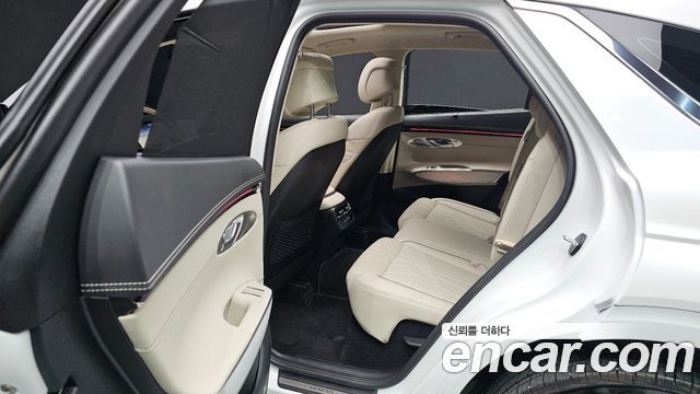 Genesis GV70 2.5T Gasoline AWD 2025 — фото 16
