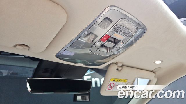 Genesis GV70 2.5T Gasoline AWD 2025 — фото 18