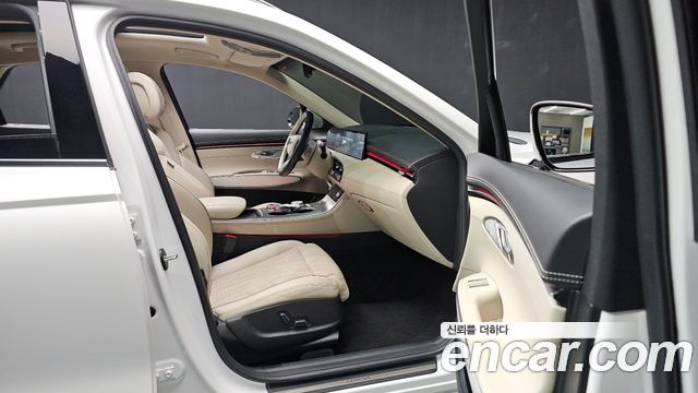 Genesis GV70 2.5T Gasoline AWD 2025 — фото 26