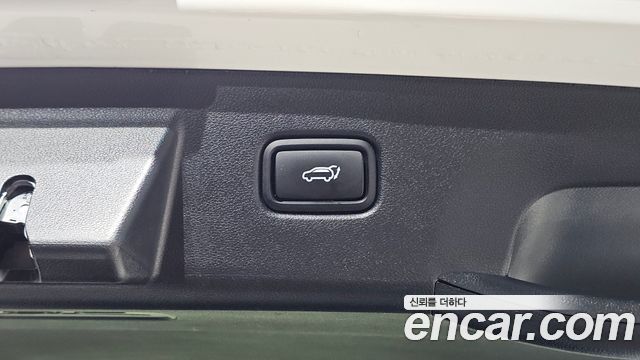 Hyundai Tucson Hybrid (NX4) Inspiration 2WD 2023 — фото 34