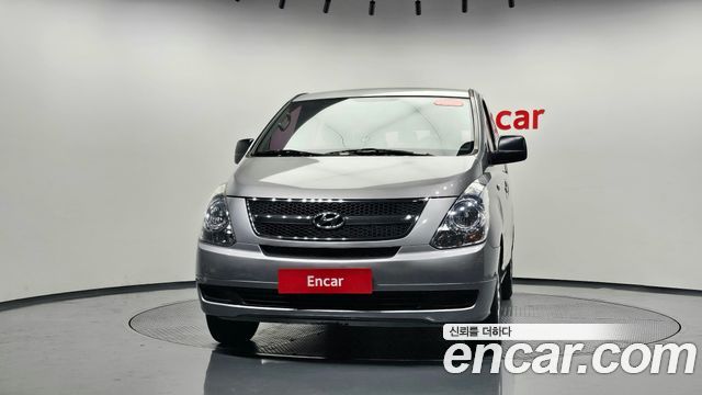 Hyundai Grand Starex 12-Seater Wagon CVX Deluxe 2013 — фото 3