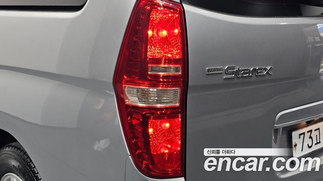 Hyundai Grand Starex 12-Seater Wagon CVX Deluxe 2013 — фото 23