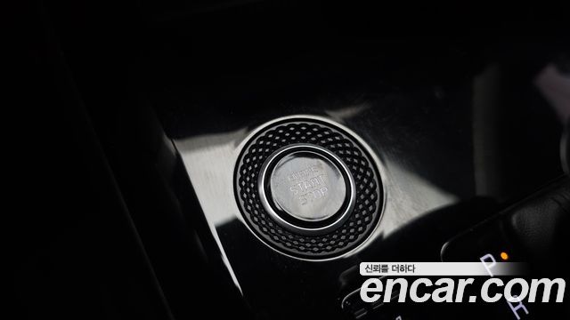 Kia Niro Prestige 2023 — фото 28