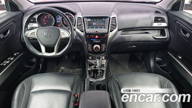 KG Mobility (SsangYong) Tivoli Diesel VX 2WD 2016 — фото 7