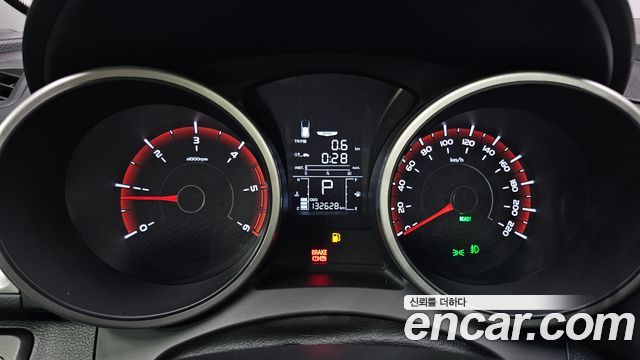 KG Mobility (SsangYong) Tivoli Diesel VX 2WD 2016 — фото 8