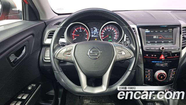 KG Mobility (SsangYong) Tivoli Diesel VX 2WD 2016 — фото 15
