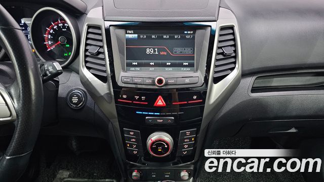 KG Mobility (SsangYong) Tivoli Diesel VX 2WD 2016 — фото 16
