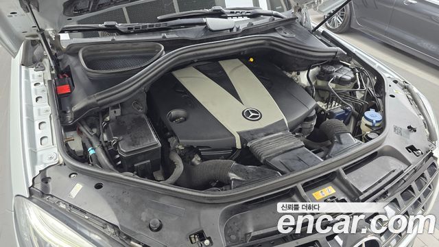 Mercedes-Benz M-Class (W166) ML350 BlueTEC 4MATIC 2013 — фото 6