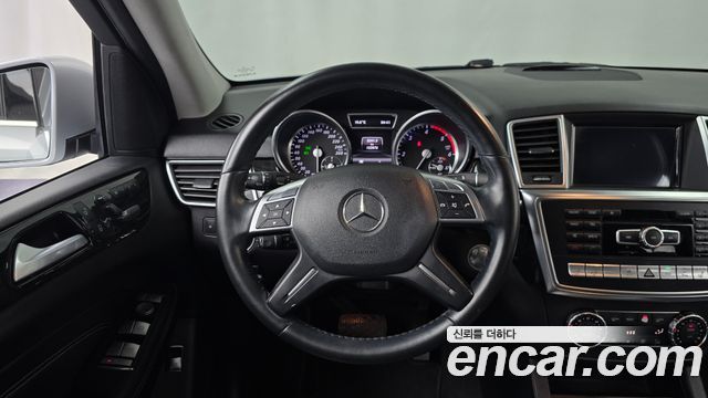 Mercedes-Benz M-Class (W166) ML350 BlueTEC 4MATIC 2013 — фото 13