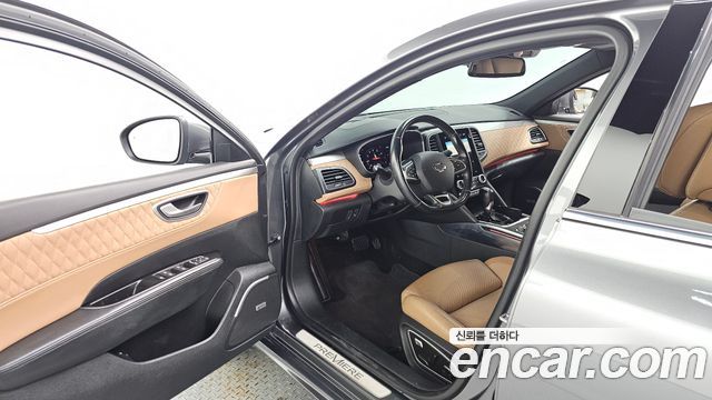 Renault Korea SM6 1.3 TCe Premiere 2021 — фото 10