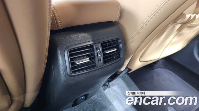 Renault Korea SM6 1.3 TCe Premiere 2021 — фото 35