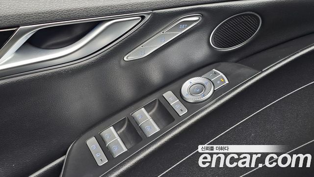 Genesis G80 (RG3) Gasoline 2.5 Turbo AWD 2022 — фото 13