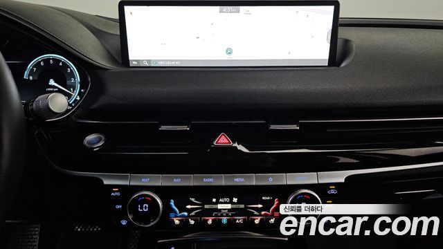 Genesis G80 (RG3) Gasoline 2.5 Turbo AWD 2022 — фото 19