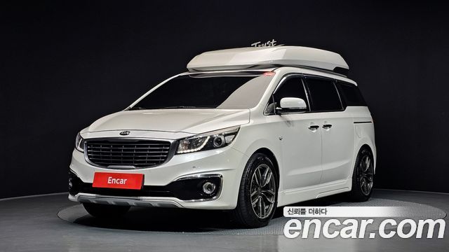 Kia Carnival 9-seater Hi-Limousine Prestige